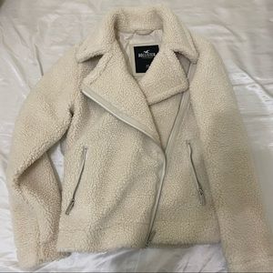 hollister sherpa jacket